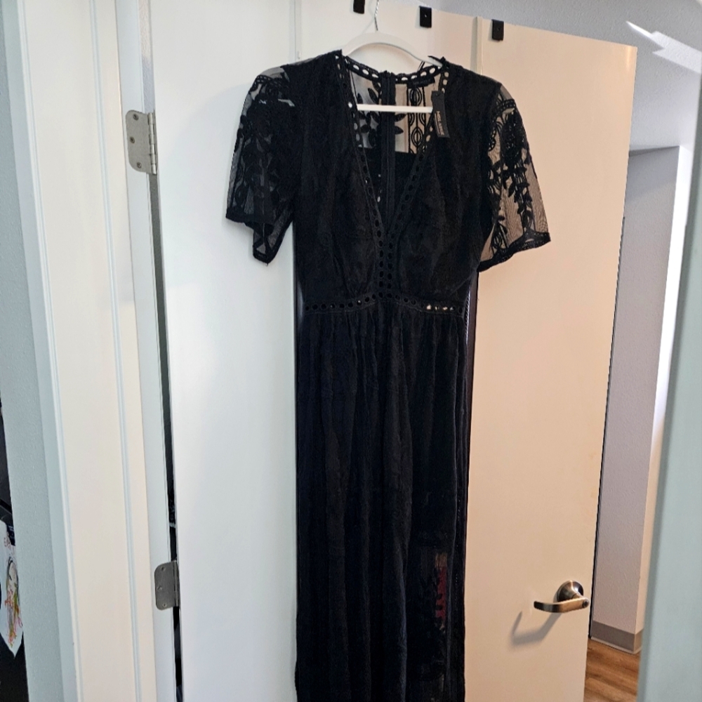 Lace long dress New with tags